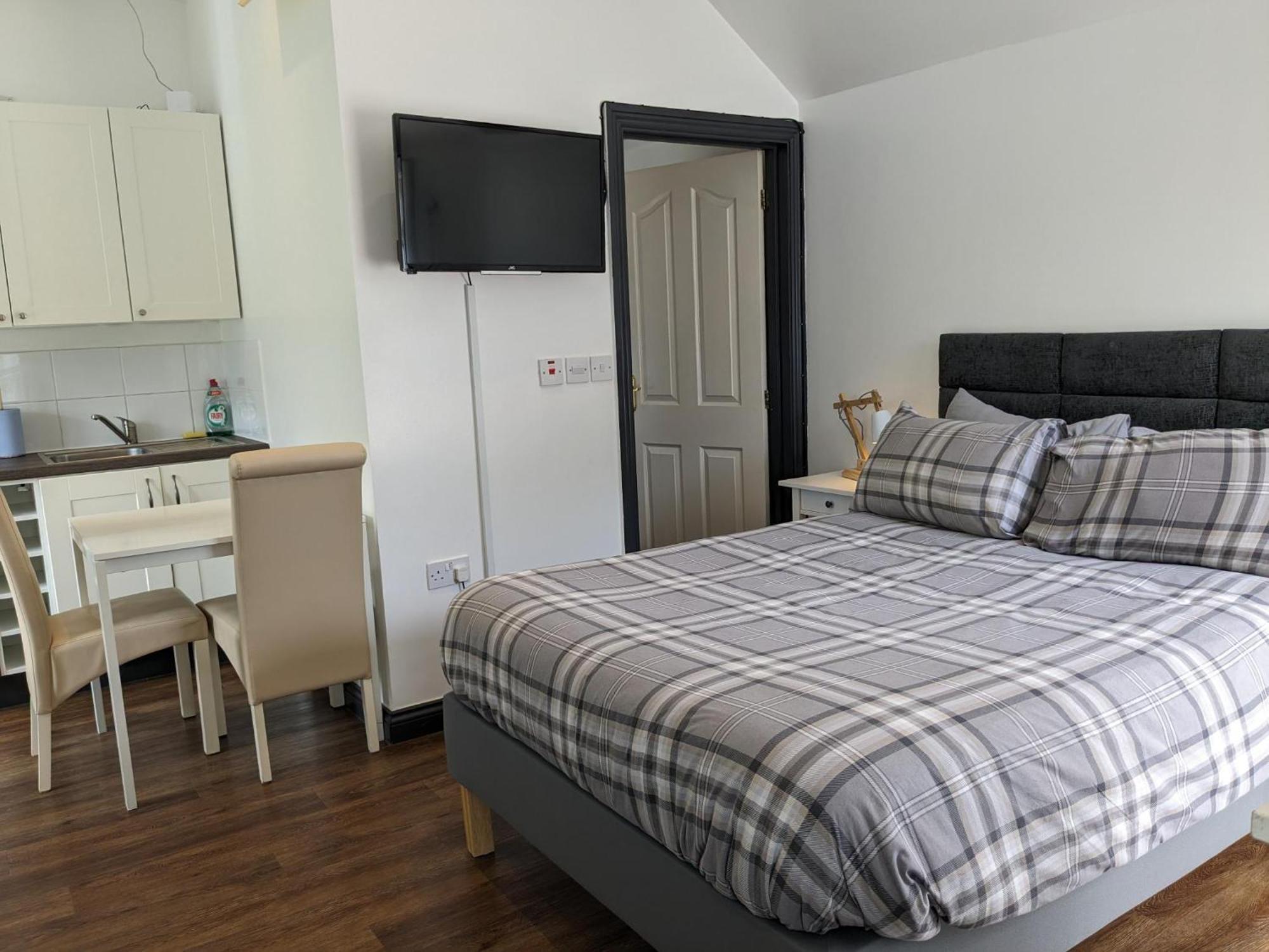 Featherbed Cottage Ковънтри Екстериор снимка